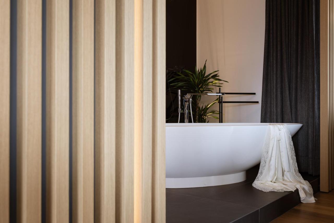 Culinaria Living Apartment ติโรโล ภายนอก รูปภาพ